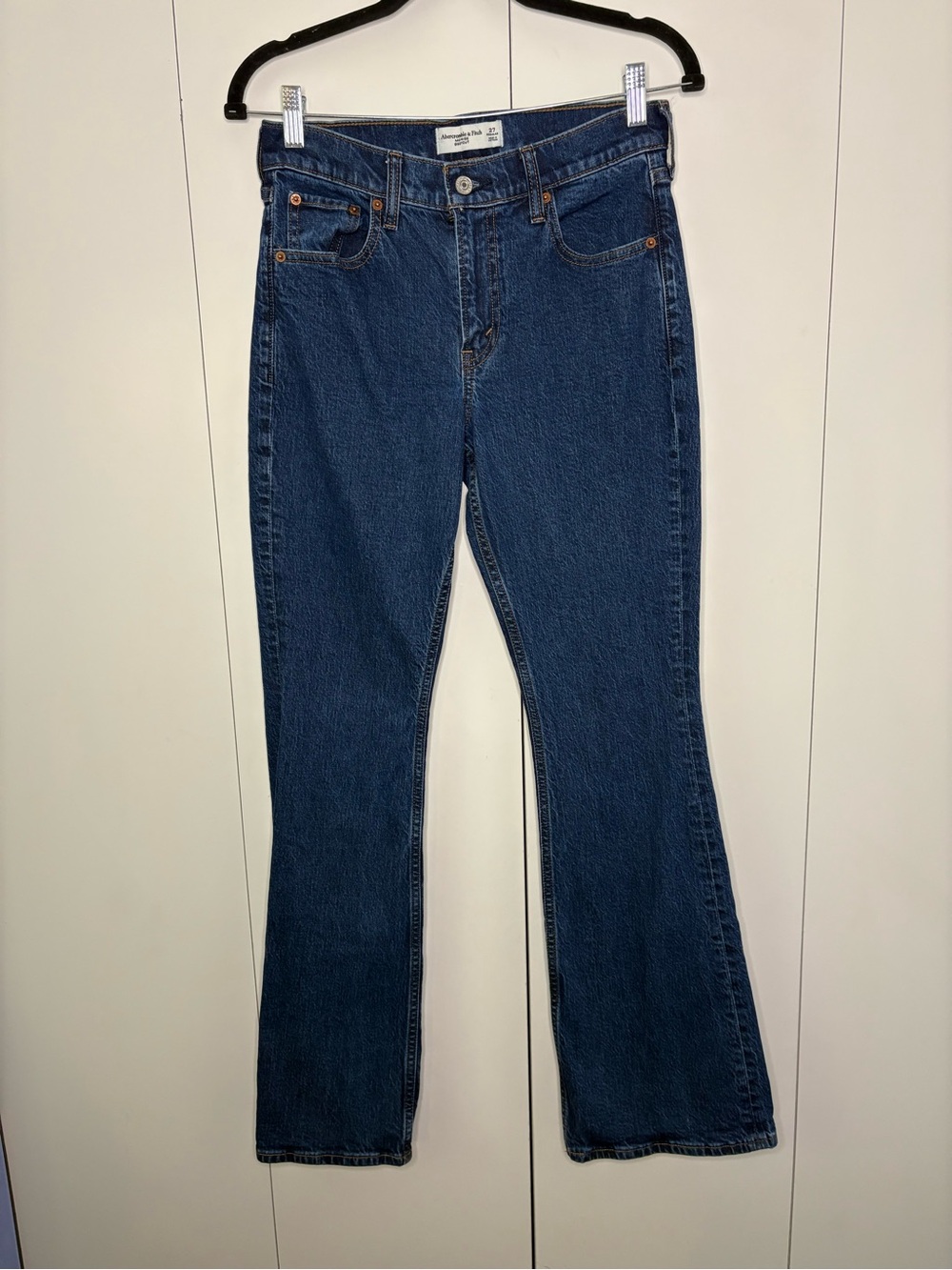 Abercrombie & Fitch women’s Mid Rise Bootcut denim Jeans 27 dark